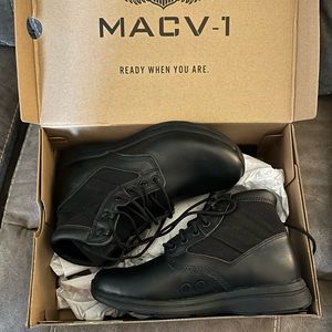 Brand new in box Unisex GORUCK MACV-1 black leather boots.